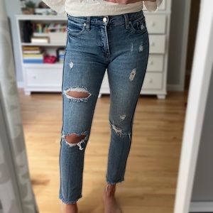 GAP High Rise Slim Straight Jean